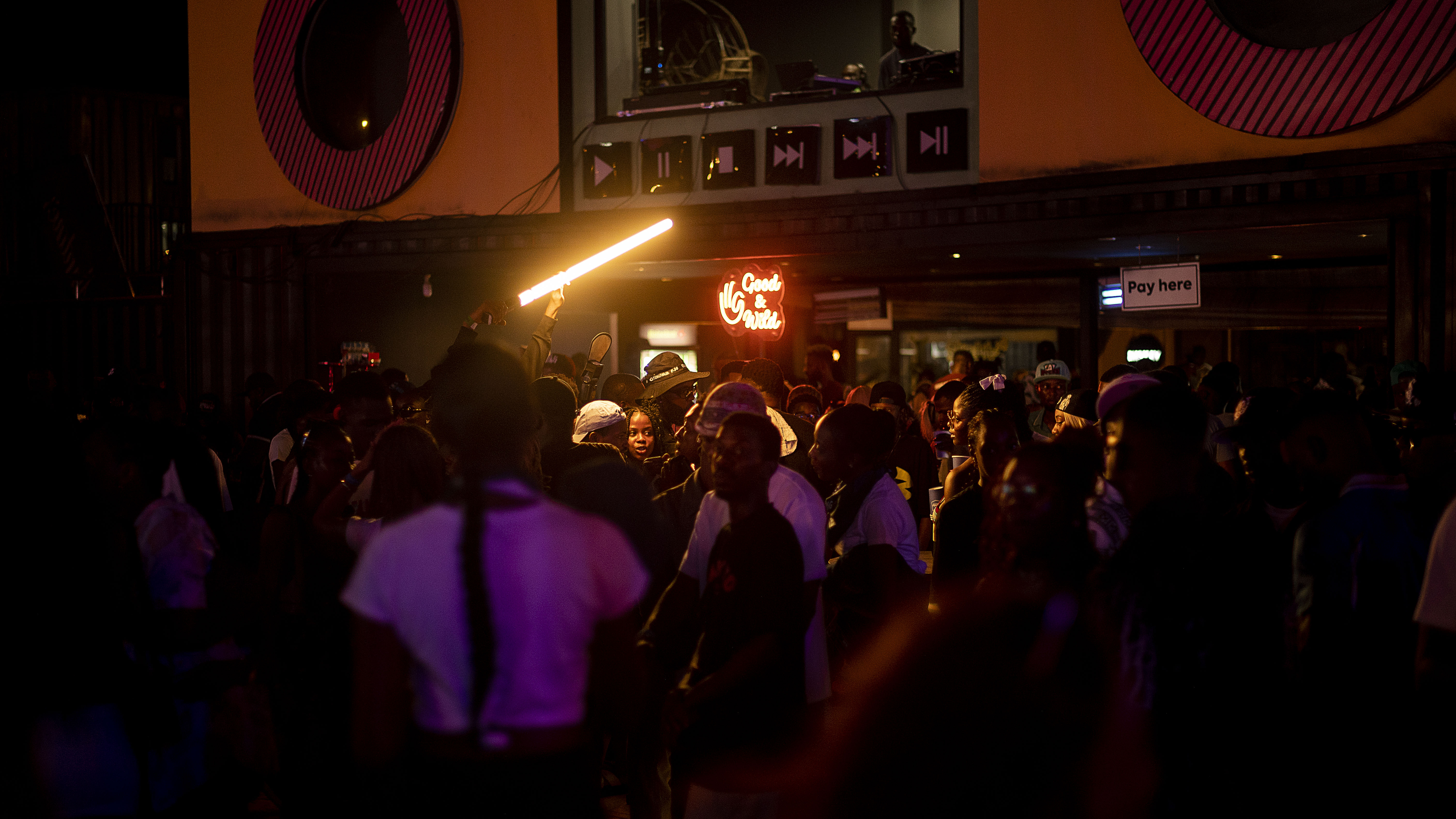 Photo by Thefirstayo: https://www.instagram.com/thefirstayo?utm_source=ig_web_button_share_sheet&igsh=MWZtcDlkM3YzOThhcw==